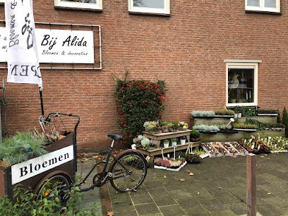 Bij Alida Bloemen & Decoraties, Bloemist in Wanneperveen