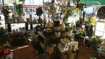 Bloemsierkunst Het Bloemenhoekje, Bloemist in Vlijmen