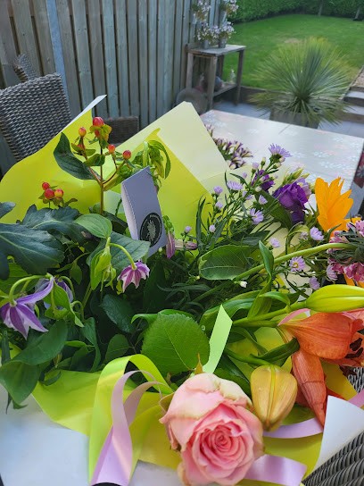 Bloemsierkunst van Gruijthuijsen, Bloemist in Beneden-Leeuwen