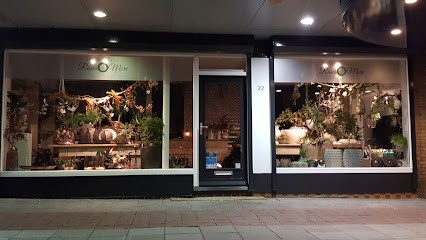 Bloembinderij Roses & More, Bloemist in Volendam