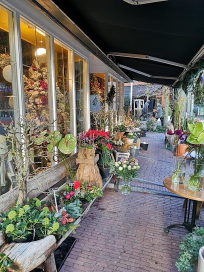 Floral Art design, Bloemist in Ootmarsum