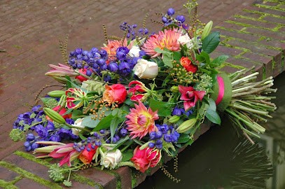 BLOM Bijzondere Rouwbloemen, Bloemist in Doorwerth