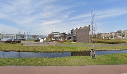 Marklily, Bloemist in Lisse