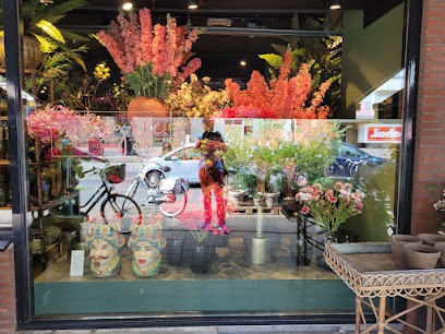 Margriet Bloembinders, Bloemist in Zeist